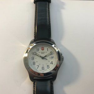 Victorinox Swiss Army Men's Quartz Watch